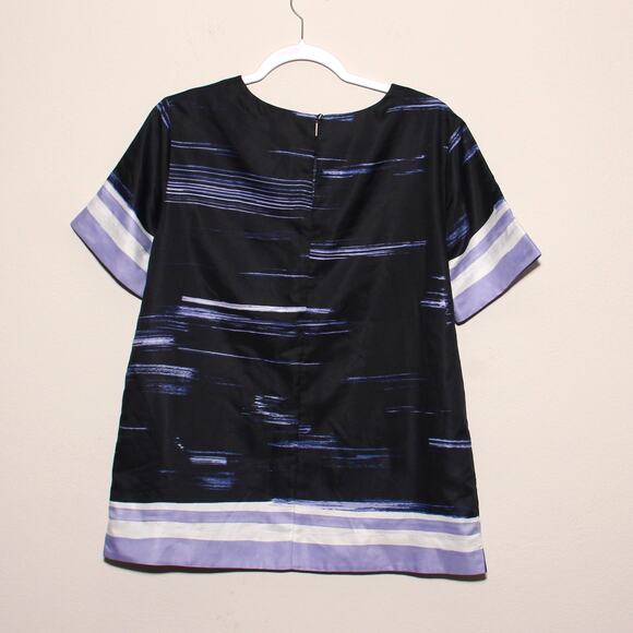 NEW Banana Republic Short sleeve Top Size Medium Striated pattern - Picture 2 of 6